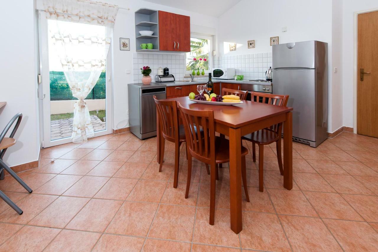 Villa Istria Πόρετς Εξωτερικό φωτογραφία